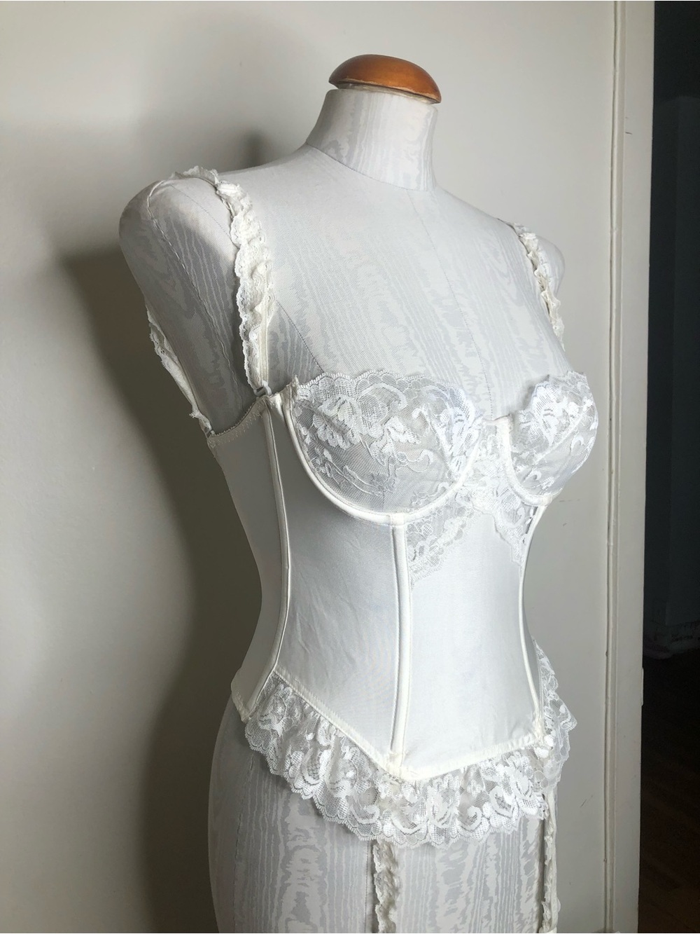 Vintage White Lace Longline Bustier Corset Top - Women Intimates
